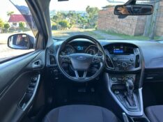 FORD FOCUS 2.0 SE PLUS SEDAN 16V POWERSHIFT 2018/2018 LS MULTIMARCAS VENÂNCIO AIRES / Carros no Vale
