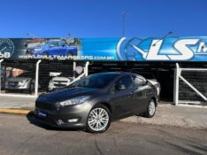 FORD FOCUS 2.0 SE PLUS SEDAN 16V POWERSHIFT 2018/2018 LS MULTIMARCAS VENÂNCIO AIRES / Carros no Vale