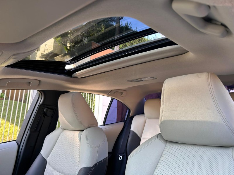 TOYOTA COROLLA ALTIS PREM 1.8 AUT (HÍBRIDO) 2023/2023 LS MULTIMARCAS VENÂNCIO AIRES / Carros no Vale
