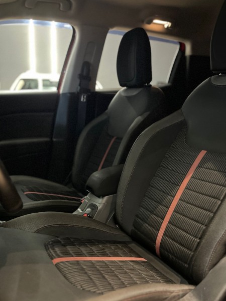 FIAT TORO 1.8 FREEDOM AT6 2017/2018 JM AUTOMÓVEIS VENÂNCIO AIRES / Carros no Vale