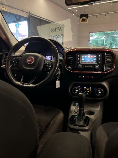 FIAT TORO 1.8 FREEDOM AT6 2017/2018 JM AUTOMÓVEIS VENÂNCIO AIRES / Carros no Vale