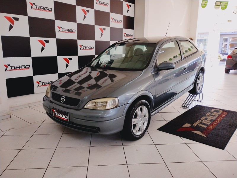 CHEVROLET ASTRA 1.8 GL 8V 2000/2000 TIAGO AUTOMÓVEIS VENÂNCIO AIRES / Carros no Vale