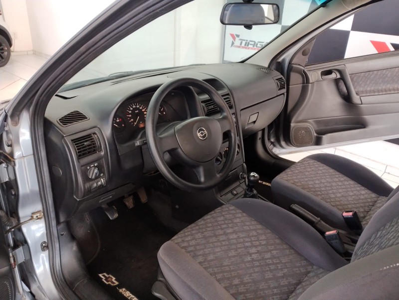 CHEVROLET ASTRA 1.8 GL 8V 2000/2000 TIAGO AUTOMÓVEIS VENÂNCIO AIRES / Carros no Vale