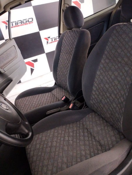 CHEVROLET ASTRA 1.8 GL 8V 2000/2000 TIAGO AUTOMÓVEIS VENÂNCIO AIRES / Carros no Vale