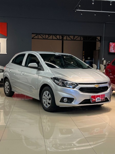 CHEVROLET ONIX 1.0 LT 2018/2018 JM AUTOMÓVEIS VENÂNCIO AIRES / Carros no Vale