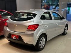 CHEVROLET ONIX 1.0 LT 2018/2018 JM AUTOMÓVEIS VENÂNCIO AIRES / Carros no Vale