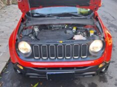 JEEP RENEGADE 2.0 16V TURBO LONGITUDE 4X4 2016/2016 STOPCAR MULTIMARCAS ESTRELA / Carros no Vale
