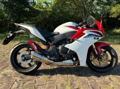 HONDA MOTOS CB 600F /2014 RT 811 VEÍCULOS ARROIO DO MEIO / Carros no Vale