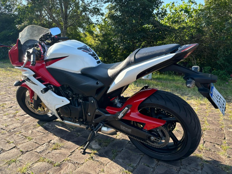 HONDA MOTOS CB 600F /2014 RT 811 VEÍCULOS ARROIO DO MEIO / Carros no Vale