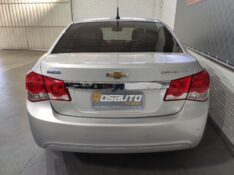 CHEVROLET CRUZE 1.8 LTZ 16V FLEX 4P AUTOMÁTICO 2014/2014 ROSAUTO VEÍCULOS VENÂNCIO AIRES / Carros no Vale