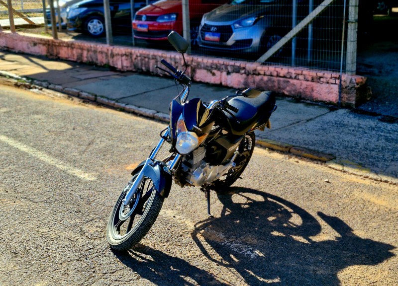 HONDA MOTOS CG 150 TITAN EX 2010/2010 CRUZEIRO MULTIMARCAS CRUZEIRO DO SUL / Carros no Vale