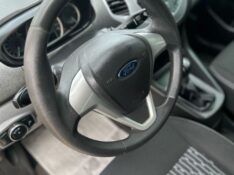 FORD KA 1.0 8V SE 2018 /2018 NEURI VEÍCULOS LAJEADO / Carros no Vale