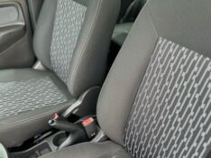 FORD KA 1.0 8V SE 2018 /2018 NEURI VEÍCULOS LAJEADO / Carros no Vale