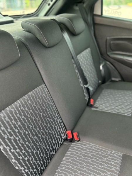 FORD KA 1.0 8V SE 2018 /2018 NEURI VEÍCULOS LAJEADO / Carros no Vale