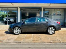TOYOTA COROLLA GLI 1.8 2015/2016 SÉTIMA VEÍCULOS GUAPORÉ / Carros no Vale