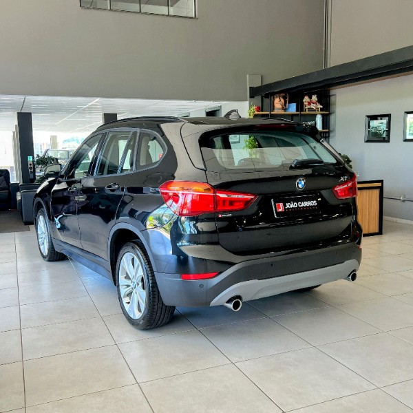 BMW X1 2.0 16V TURBO ACTIVEFLEX SDRIVE20I 2016/2016 JOÃO CARROS MULTIMARCAS GUAPORÉ / Carros no Vale