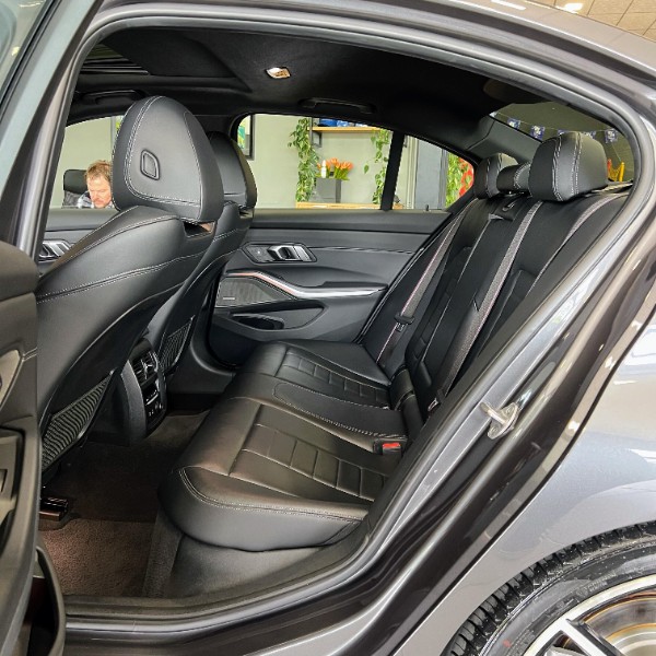 BMW 320i 2.0 M SPORT 16V TURBO ACTIVEFLEX 2020/2020 JOÃO CARROS MULTIMARCAS GUAPORÉ / Carros no Vale