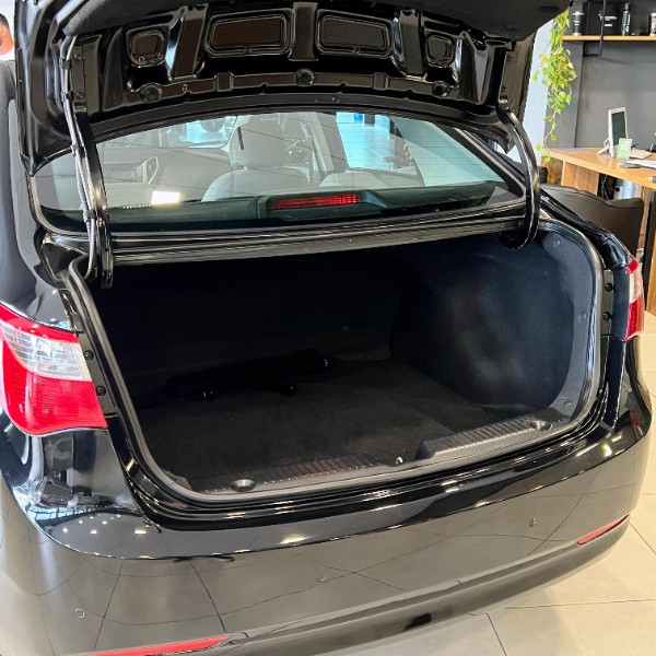HYUNDAI HB20S PREMIUM 1.6 16V MEC 2014/2014 JOÃO CARROS MULTIMARCAS GUAPORÉ / Carros no Vale