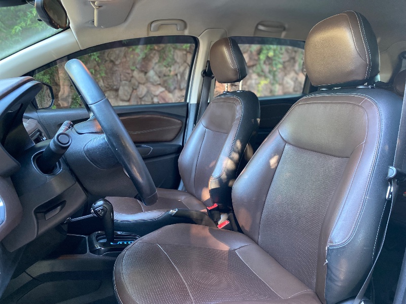 CHEVROLET SPIN PREMIER 1.8 2019/2020 ESTAÇÃO DO CARRO ESTRELA / Carros no Vale