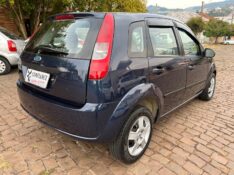 FORD FIESTA 1.0 8V FLEX 2004/2004 COMPLETO VEÍCULOS GUAPORÉ / Carros no Vale