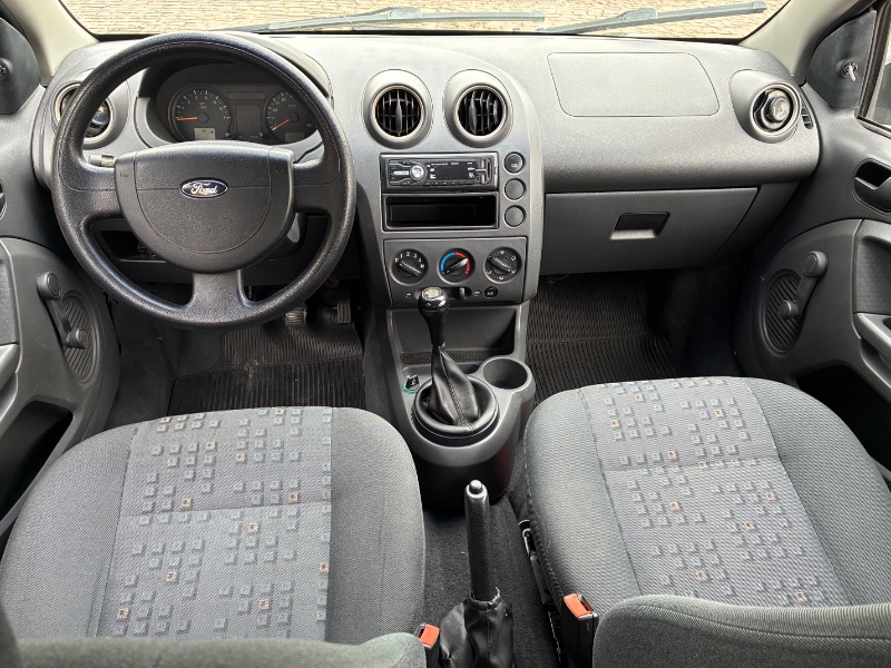 FORD FIESTA 1.0 8V FLEX - 2004
