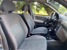 CHEVROLET CLASSIC LS 1.0 2012/2013 ESTAÇÃO DO CARRO ESTRELA / Carros no Vale