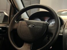 FORD FIESTA 1.6 FLEX 2011/2011 JM AUTOMÓVEIS VENÂNCIO AIRES / Carros no Vale