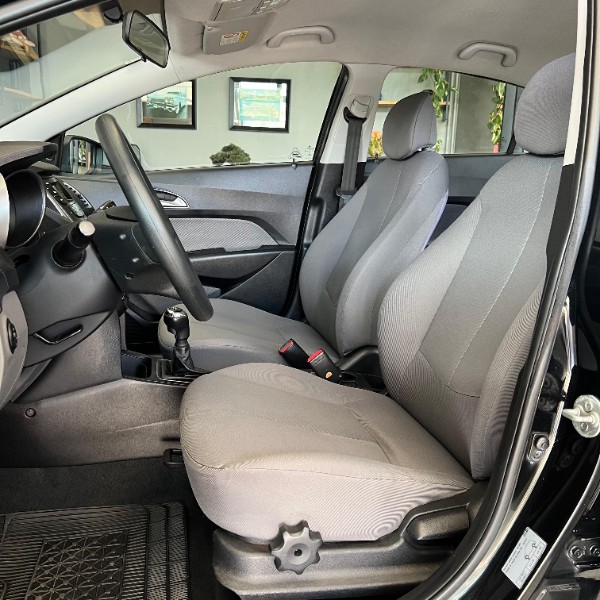 HYUNDAI HB20S PREMIUM 1.6 16V MEC 2014/2014 JOÃO CARROS MULTIMARCAS GUAPORÉ / Carros no Vale