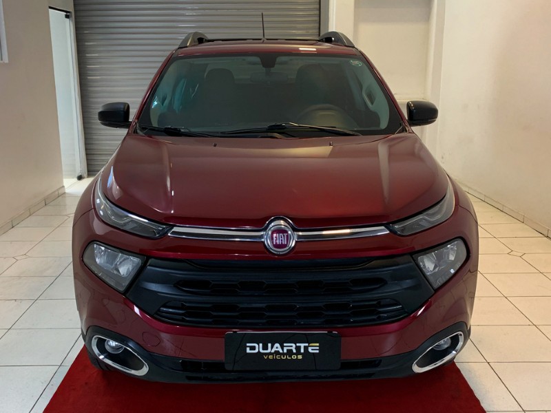 FIAT TORO FREEDOM 1.8 AT6 FLEX 4P 2016/2017 DUARTE VEÍCULOS PORTO ALEGRE / Carros no Vale