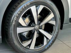 VOLKSWAGEN NIVUS HIGHLINE 200 TSI 2021/2021 JOÃO CARROS MULTIMARCAS GUAPORÉ / Carros no Vale