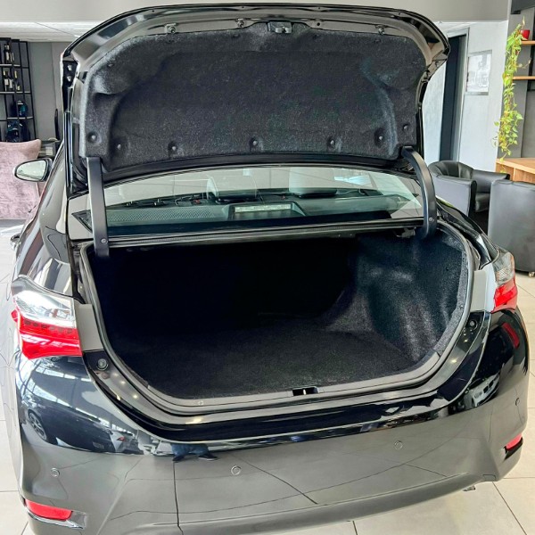 TOYOTA COROLLA XEI 2.0 FLEX 16V AUT. 2019/2019 JOÃO CARROS MULTIMARCAS GUAPORÉ / Carros no Vale