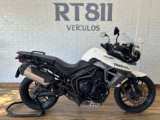 TRIUMPH TIGER 800 /2018 RT 811 VEÍCULOS ARROIO DO MEIO / Carros no Vale