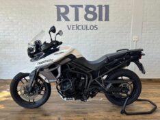 TRIUMPH TIGER 800 /2018 RT 811 VEÍCULOS ARROIO DO MEIO / Carros no Vale