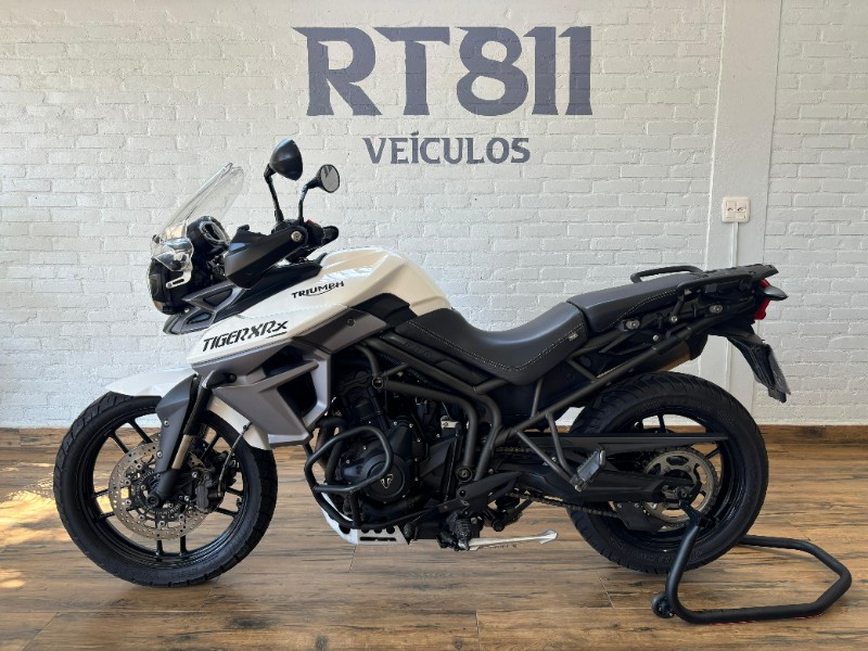 TRIUMPH TIGER 800 /2018 RT 811 VEÍCULOS ARROIO DO MEIO / Carros no Vale