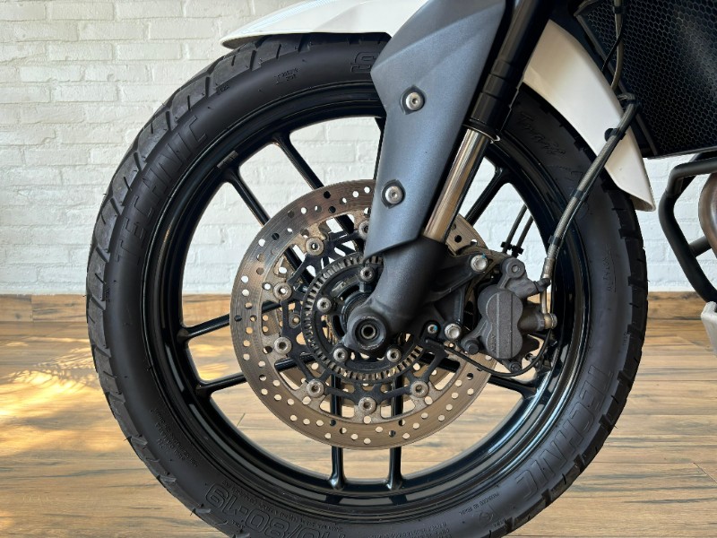 TRIUMPH TIGER 800 /2018 RT 811 VEÍCULOS ARROIO DO MEIO / Carros no Vale