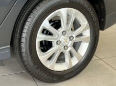 CHEVROLET PRISMA LTZ 1.4 8V 2016/2016 JOÃO CARROS MULTIMARCAS GUAPORÉ / Carros no Vale