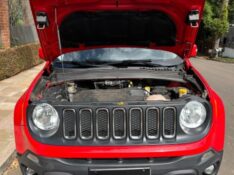 JEEP RENEGADE 2.0 16V TURBO LONGITUDE 4X4 2016/2016 STOPCAR MULTIMARCAS ESTRELA / Carros no Vale