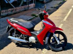 HONDA MOTOS BIZ 125 EX 2017/2017 CRUZEIRO MULTIMARCAS CRUZEIRO DO SUL / Carros no Vale
