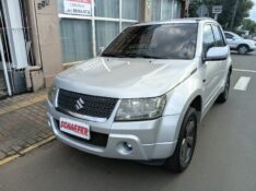 SUZUKI GRAND VITARA 4X4 2.0 16V 2009/2010 SCHAEFER AUTOMÓVEIS TEUTÔNIA / Carros no Vale