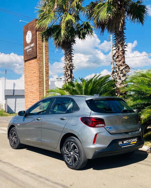 Chevrolet Onix 10 Lt2 2023/2024 DL MOTORS LAJEADO / Carros no Vale