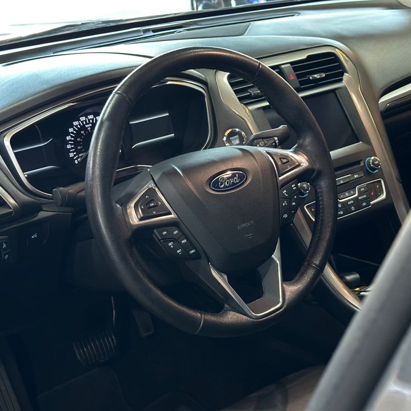 Ford Fusion Sel Gtdi 2018/2018 DL MOTORS LAJEADO / Carros no Vale