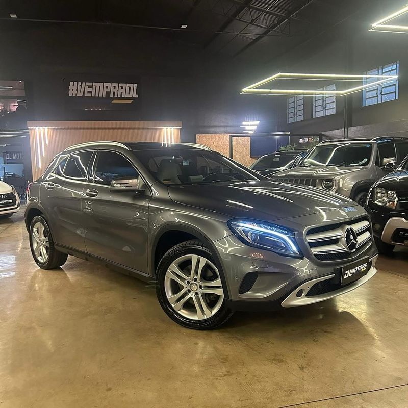 Mercedes-benz Gla250 2015/2016 DL MOTORS LAJEADO / Carros no Vale