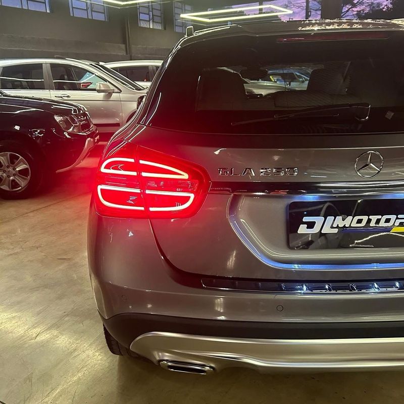 Mercedes-benz Gla250 2015/2016 DL MOTORS LAJEADO / Carros no Vale