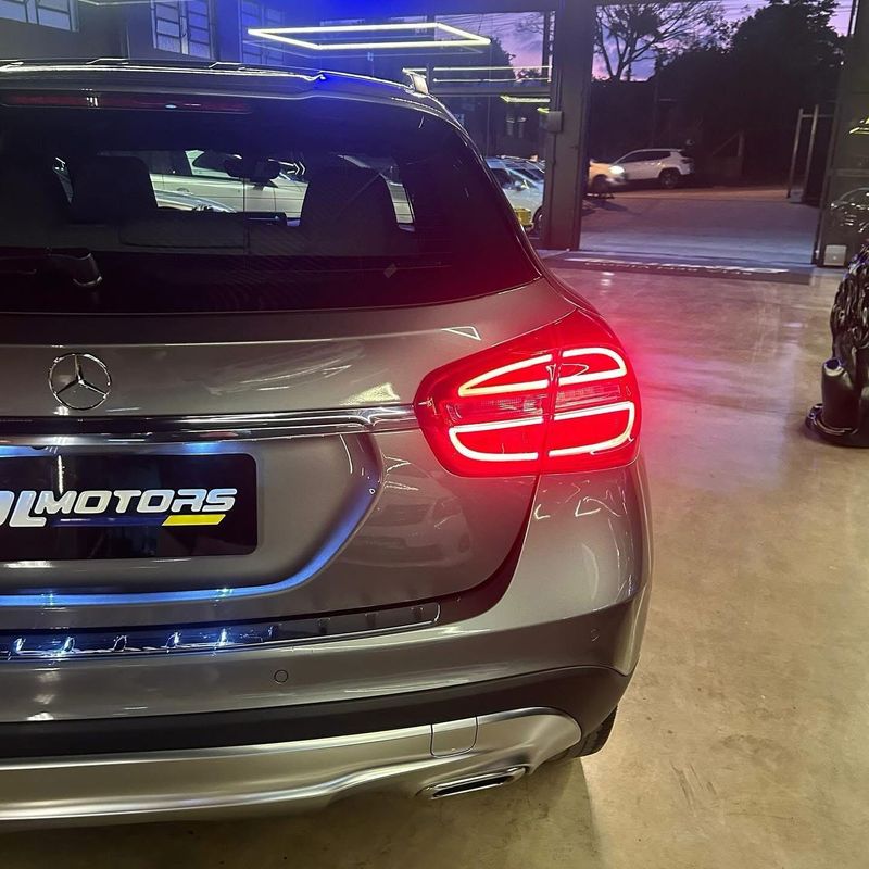 Mercedes-benz Gla250 2015/2016 DL MOTORS LAJEADO / Carros no Vale