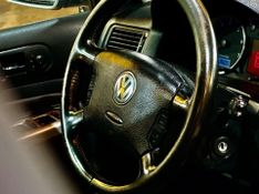Volkswagen Golf 2.0 Sportline 2010/2011 DL MOTORS LAJEADO / Carros no Vale