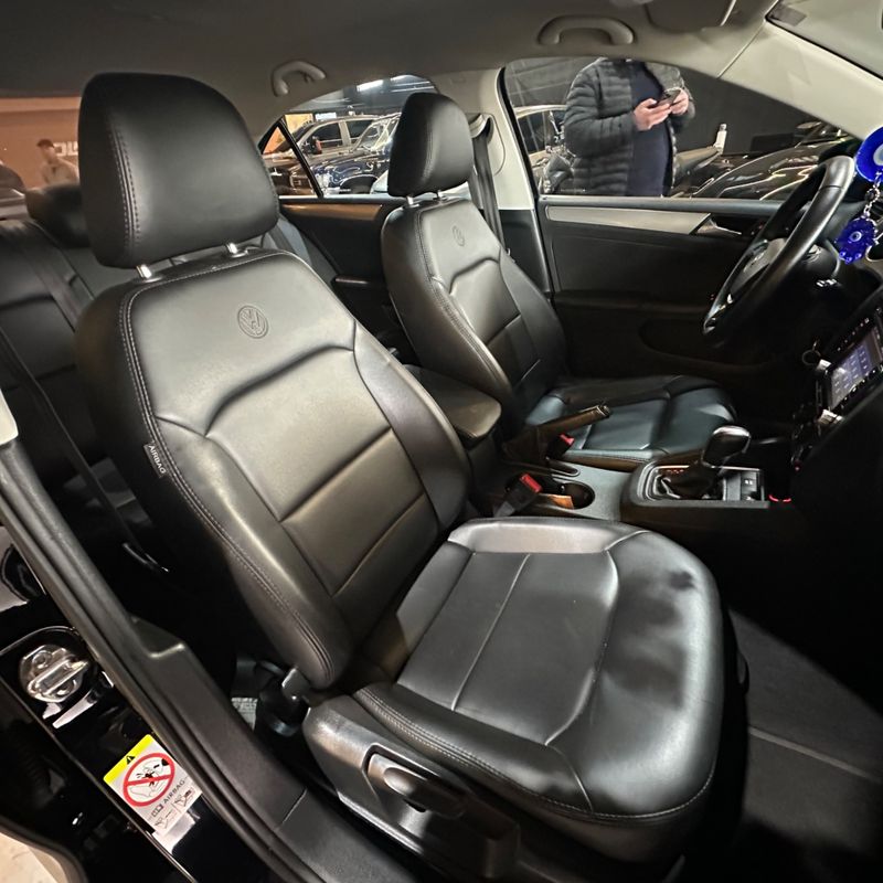 Volkswagen Jetta Tl Ac 2015/2016 DL MOTORS LAJEADO / Carros no Vale