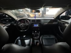 Volkswagen Jetta Tl Ac 2015/2016 DL MOTORS LAJEADO / Carros no Vale