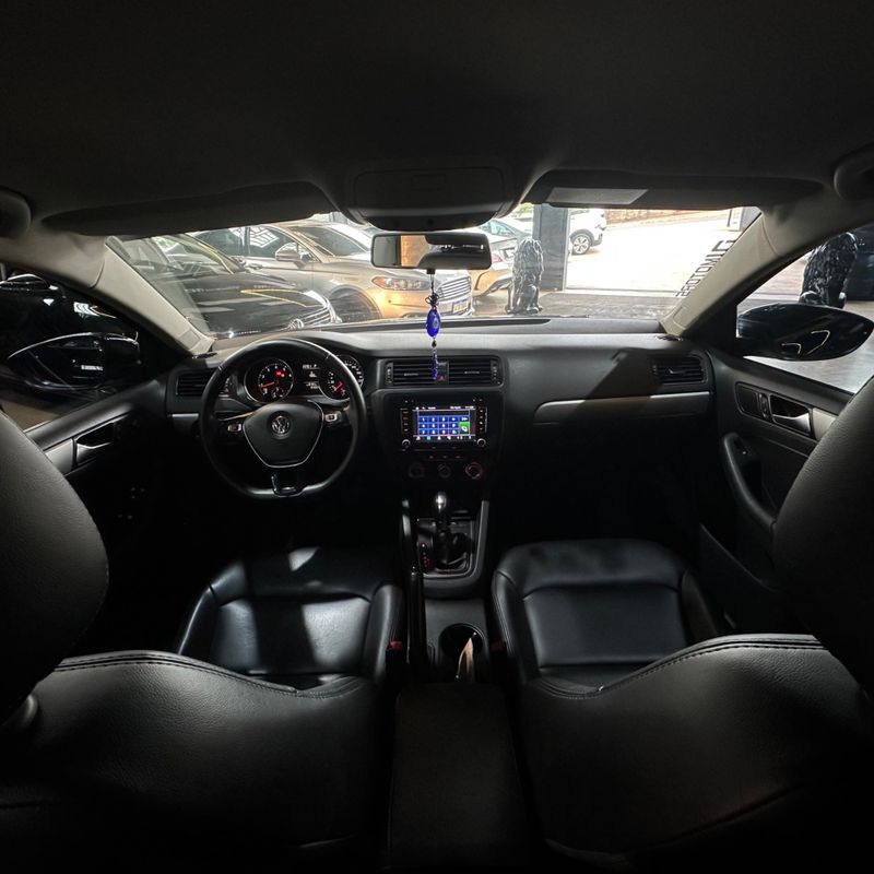 Volkswagen Jetta Tl Ac 2015/2016 DL MOTORS LAJEADO / Carros no Vale