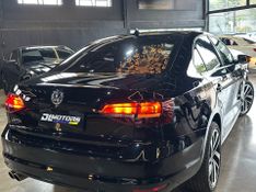Volkswagen Jetta Tl Ac 2015/2016 DL MOTORS LAJEADO / Carros no Vale