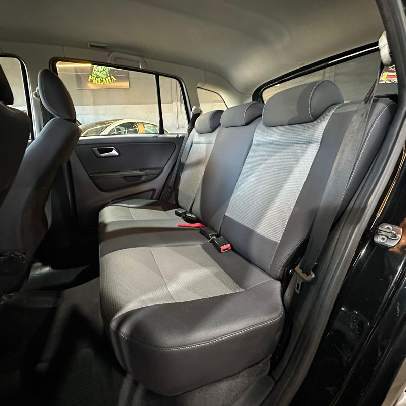 Volkswagen Spacefox Trend Gii 2012/2012 DL MOTORS LAJEADO / Carros no Vale